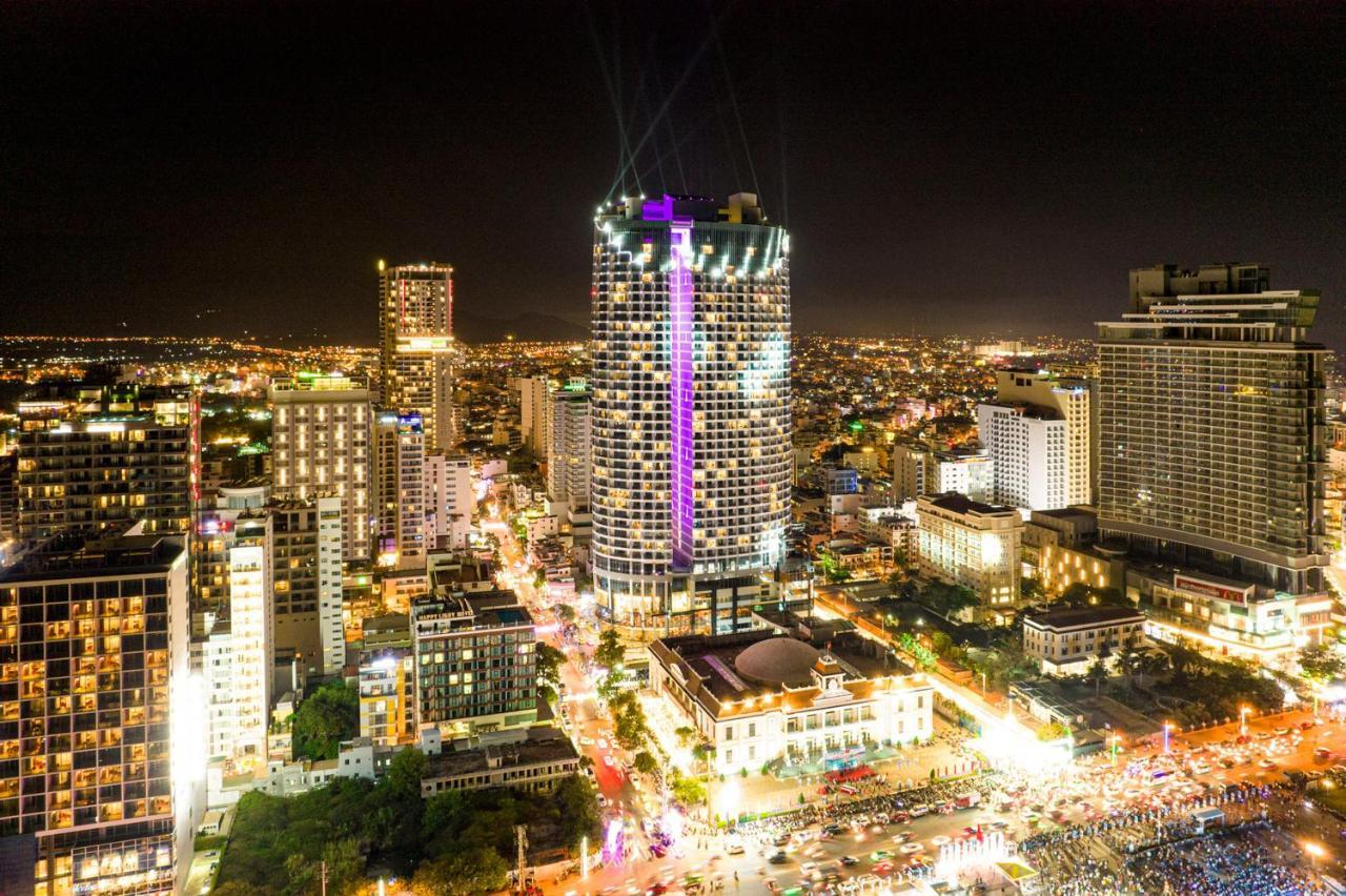 Capital Beachfront Nha Trang Bagian luar foto