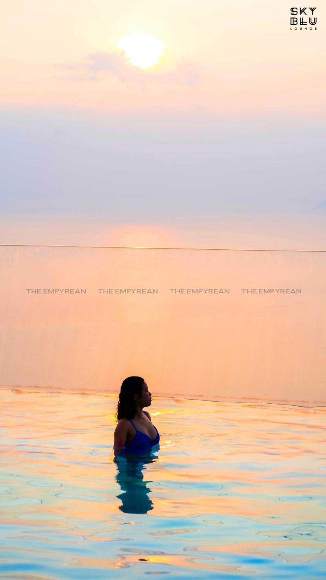 Capital Beachfront Nha Trang Bagian luar foto