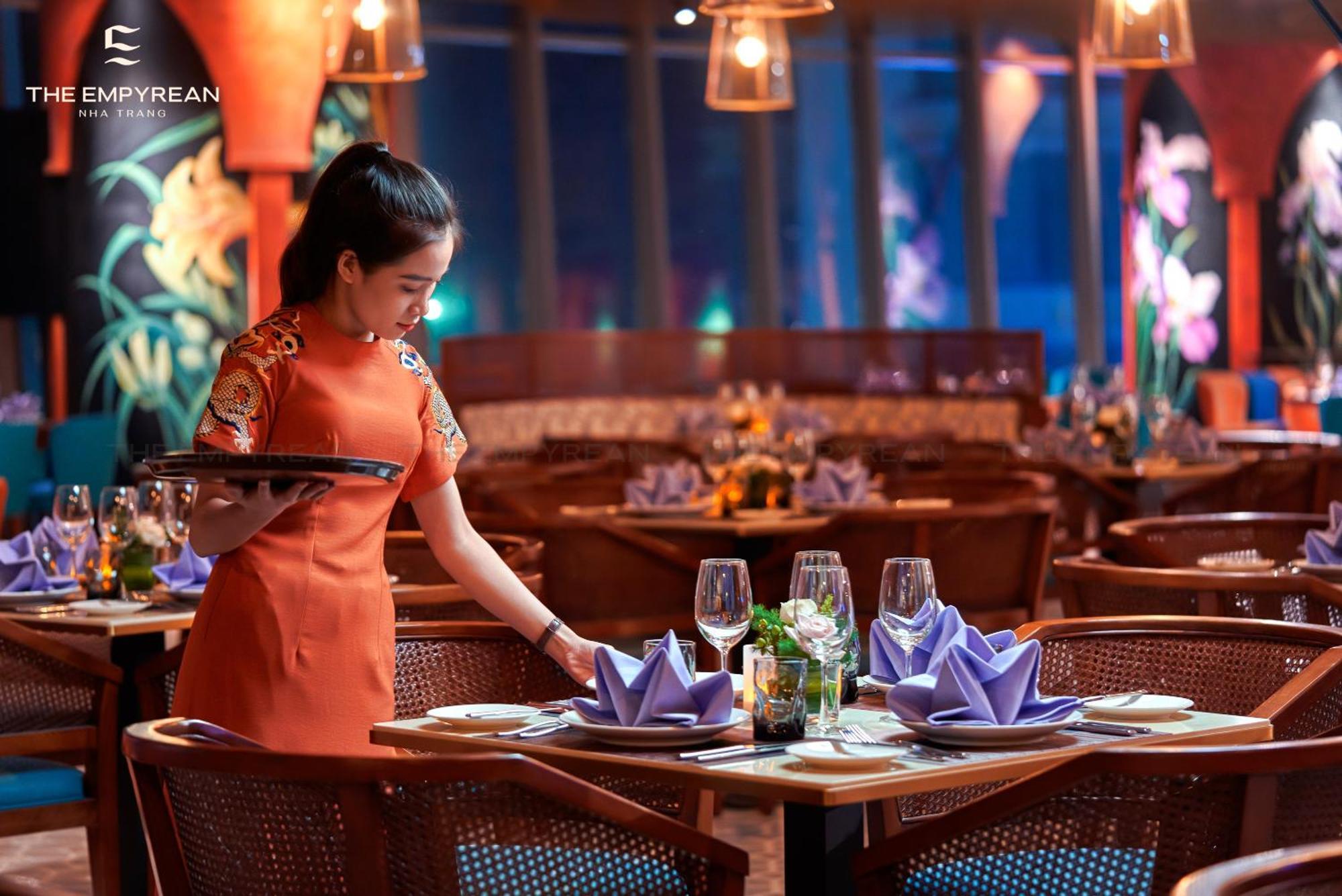 Capital Beachfront Nha Trang Bagian luar foto