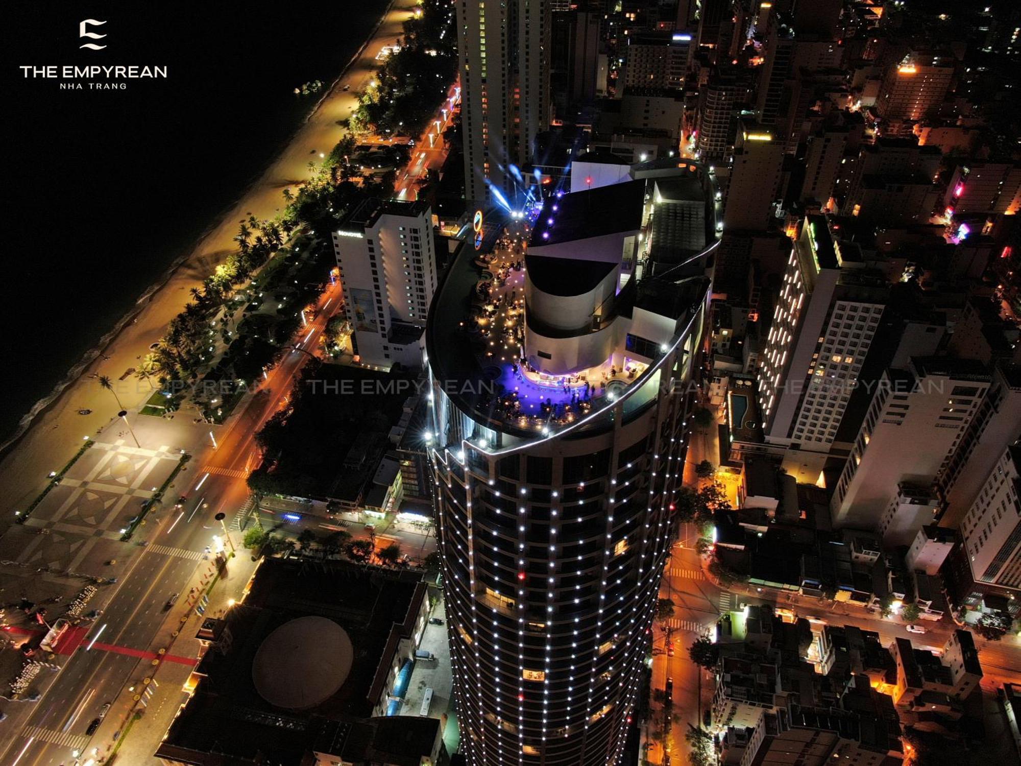 Capital Beachfront Nha Trang Bagian luar foto